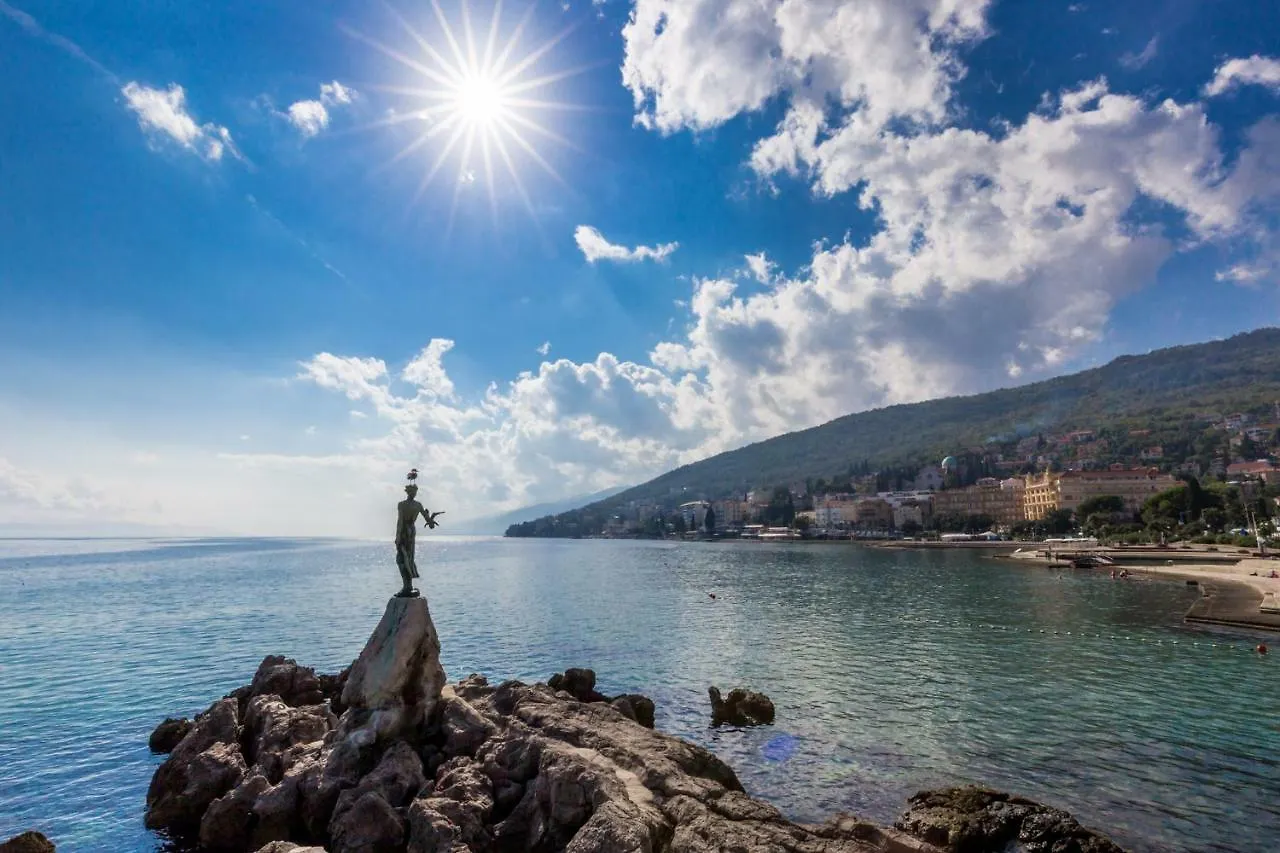 Apartment Maja Opatija With Free Private Parking And Lovely Sea View Terrace 0*,